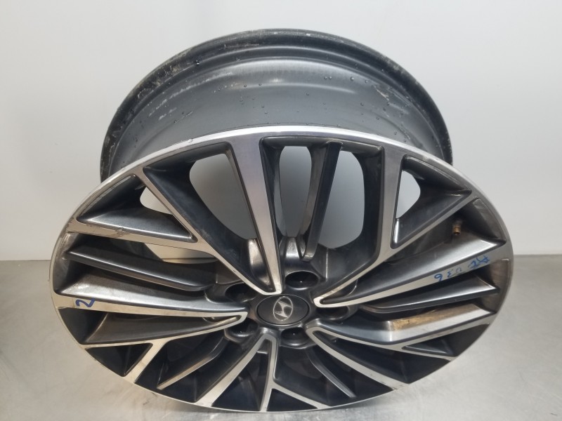 Recambio de llanta para hyundai tucson klass referencia OEM IAM 52910D7320  