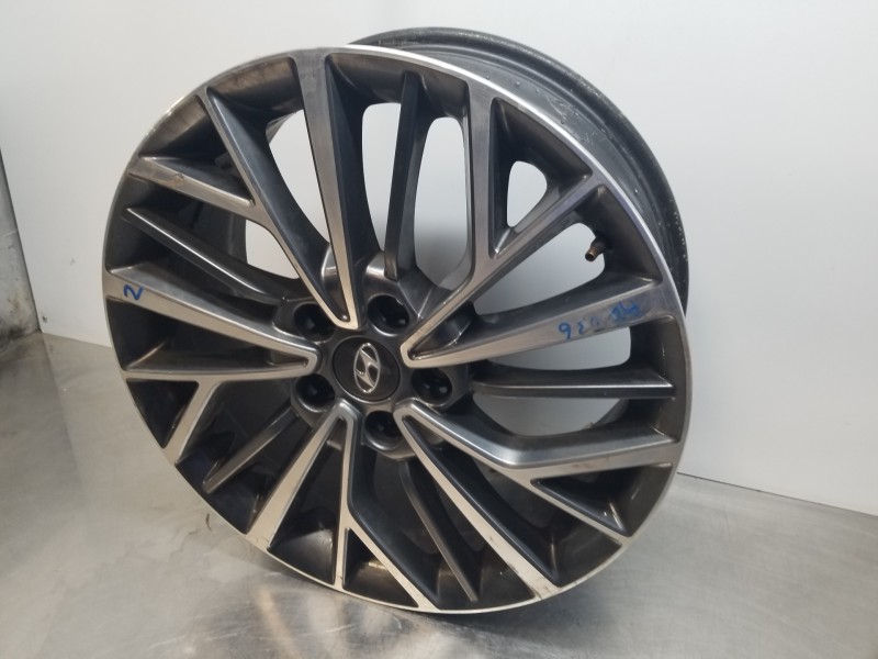 Recambio de llanta para hyundai tucson klass referencia OEM IAM 52910D7320  