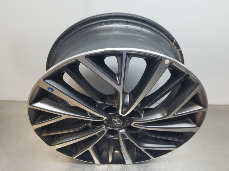 Recambio de llanta para hyundai tucson klass referencia OEM IAM 52910D7320  