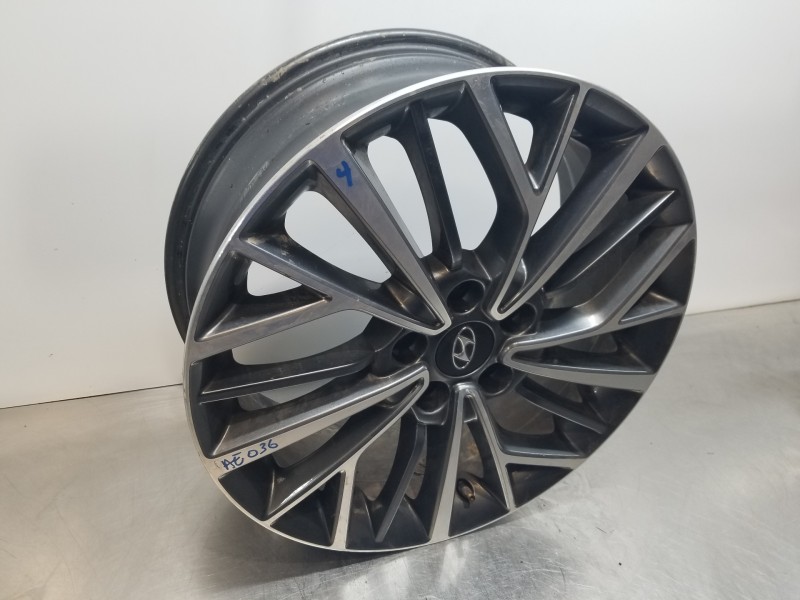 Recambio de llanta para hyundai tucson klass referencia OEM IAM 52910D7320  