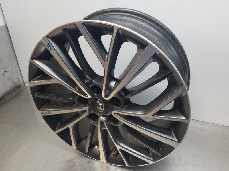 Recambio de llanta para hyundai tucson klass referencia OEM IAM 52910D7320  