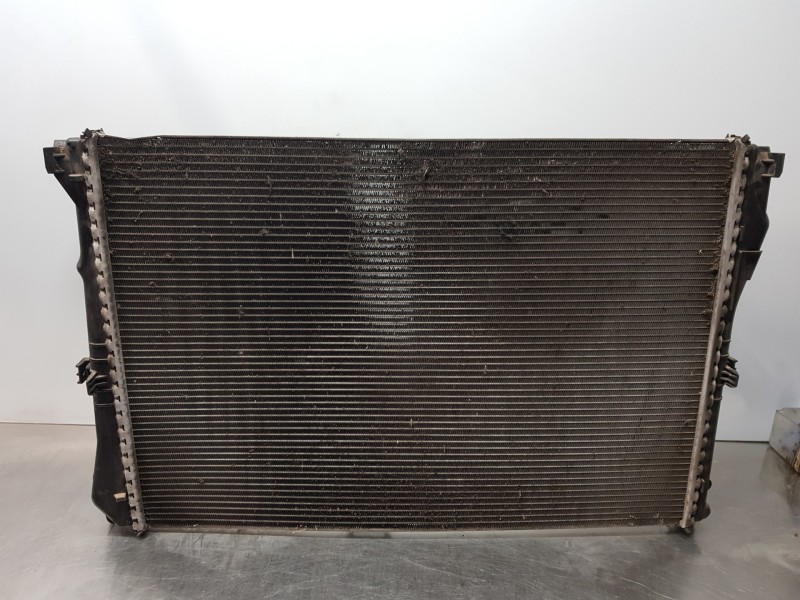 Recambio de radiador agua para mercedes clase c (w205) lim. bluetec referencia OEM IAM A0995002203  