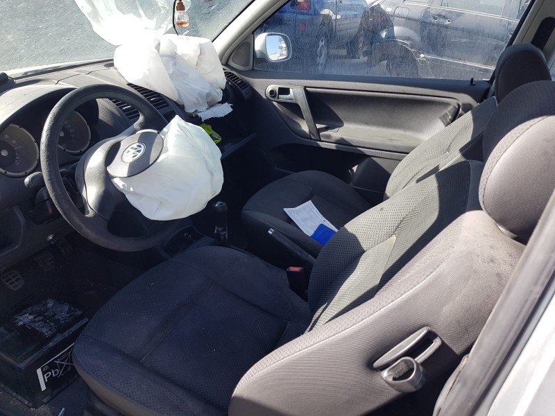 volkswagen polo berlina (6n2) del año 2001