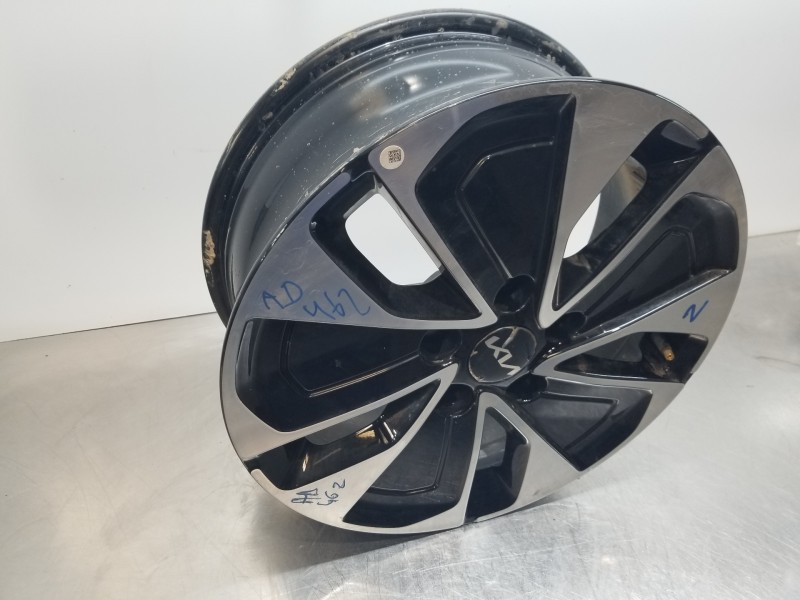 Recambio de llanta para kia ceed drive referencia OEM IAM 52910CR100  