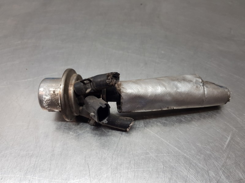 Recambio de inyector para mercedes clase c (w205) lim. bluetec referencia OEM IAM 0444025017  