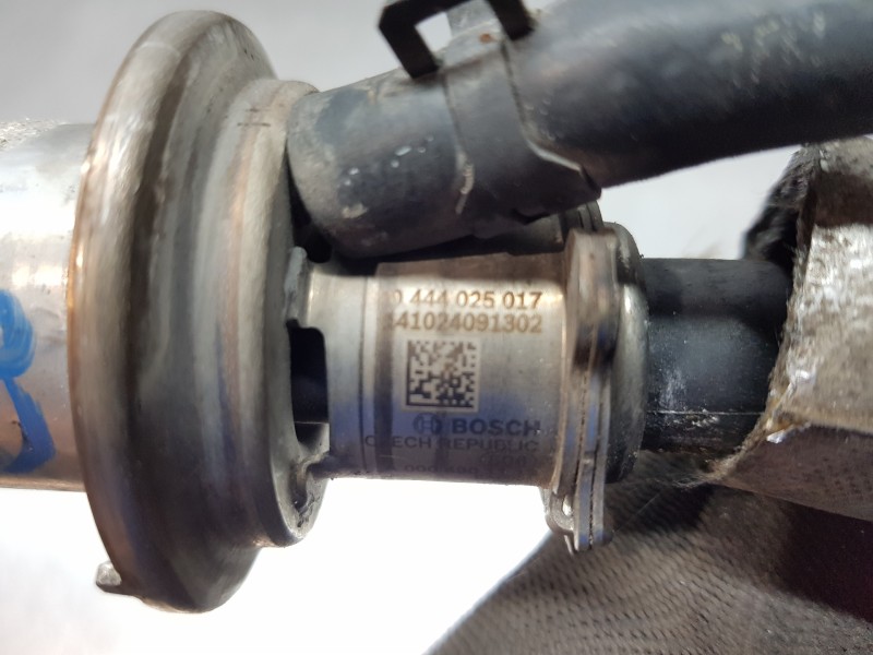 Recambio de inyector para mercedes clase c (w205) lim. bluetec referencia OEM IAM 0444025017  