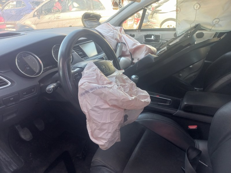 peugeot 508 del año 2016