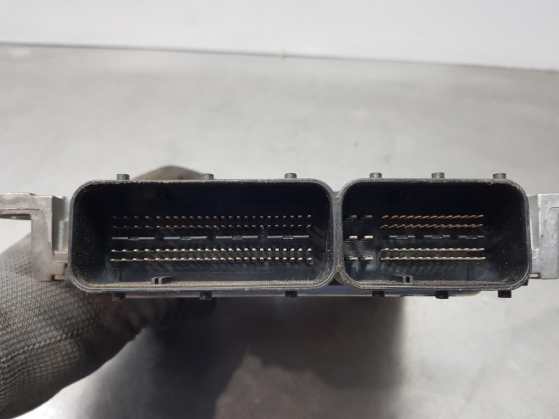 Recambio de centralita motor uce para mercedes clase c (w205) lim. bluetec referencia OEM IAM A6519004500  