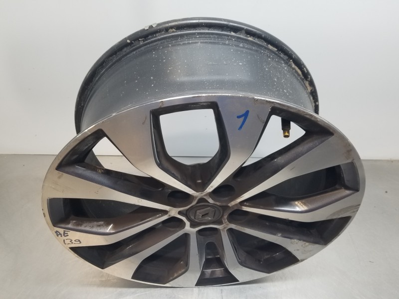 Recambio de llanta para renault megane iv berlina 5p equilibre referencia OEM IAM 403007202R  