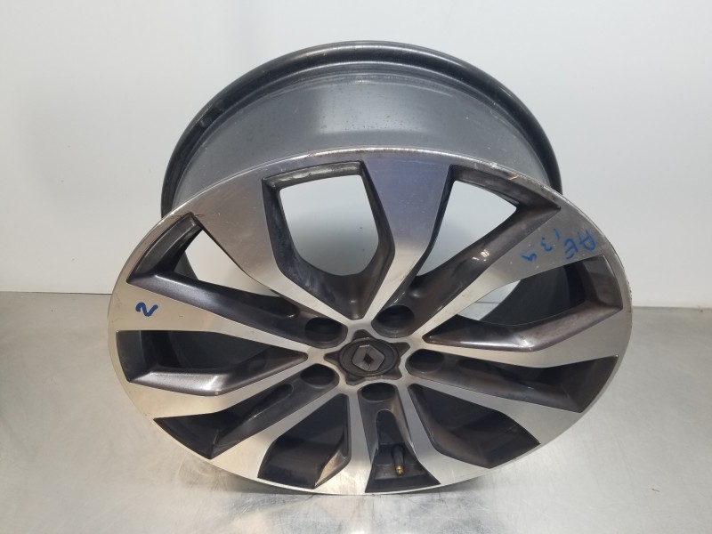 Recambio de llanta para renault megane iv berlina 5p equilibre referencia OEM IAM 403007202R  