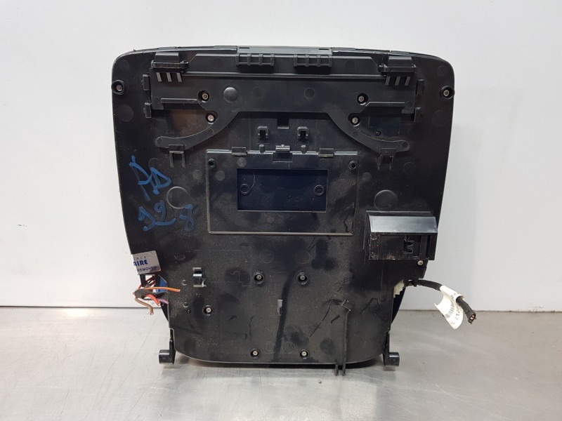 Recambio de luz interior para mercedes clase c (w205) lim. bluetec referencia OEM IAM 0999000601  