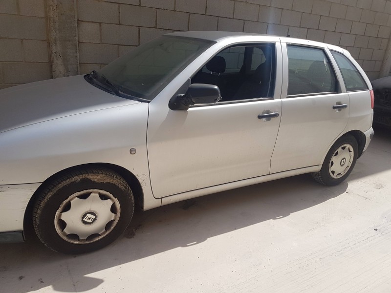 seat ibiza (6k1) del año 2000