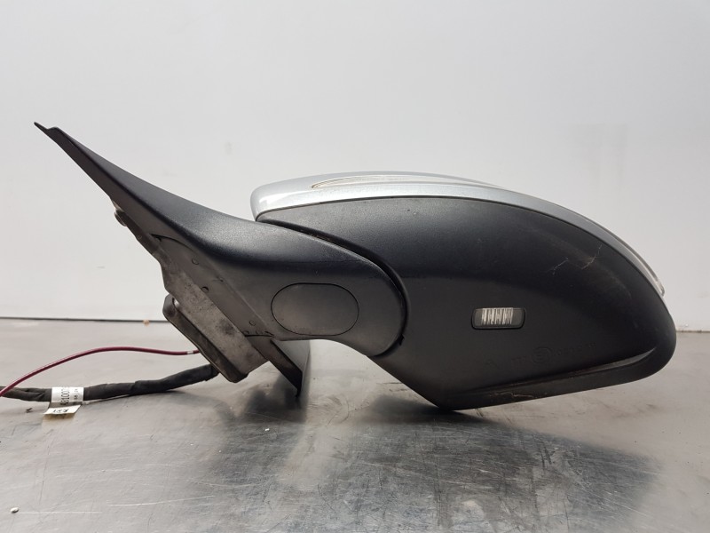 Recambio de retrovisor izquierdo para mercedes clase c (w205) lim. bluetec referencia OEM IAM 2058100300  