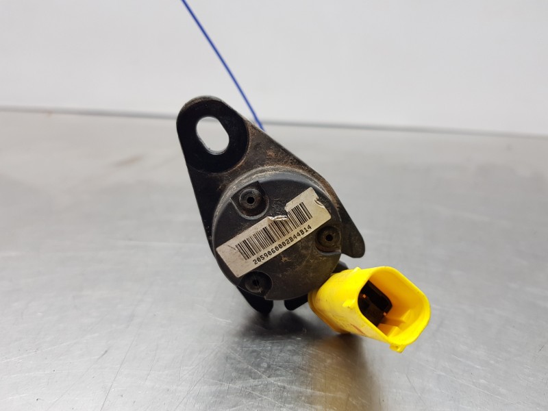 Recambio de bisagra capot para mercedes clase c (w205) lim. bluetec referencia OEM IAM A2059060002  