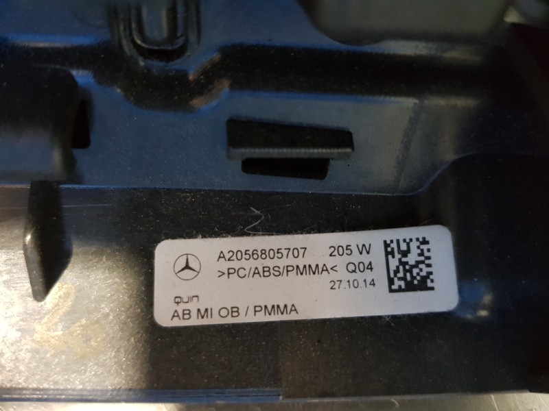 Recambio de rejilla aireadora para mercedes clase c (w205) lim. bluetec referencia OEM IAM A2056805707  