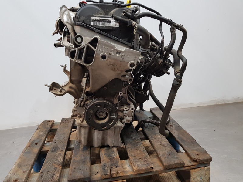 Recambio de motor completo para volkswagen polo life referencia OEM IAM DLA  