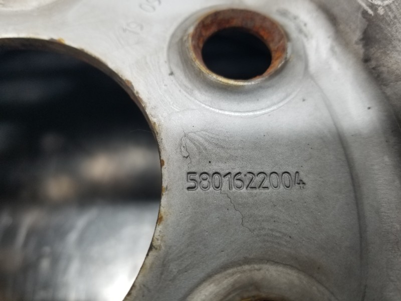 Recambio de llanta para iveco daily caja cerrada h2 referencia OEM IAM 5801622004  