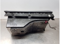 Recambio de guantera para mercedes clase c (w205) lim. bluetec referencia OEM IAM A2056800610 A2056803205  2