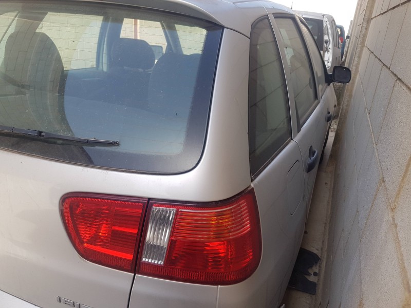 seat ibiza (6k1) del año 2000