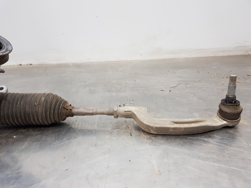 Recambio de cremallera direccion para mercedes clase a (w176) design referencia OEM IAM A2464604701  