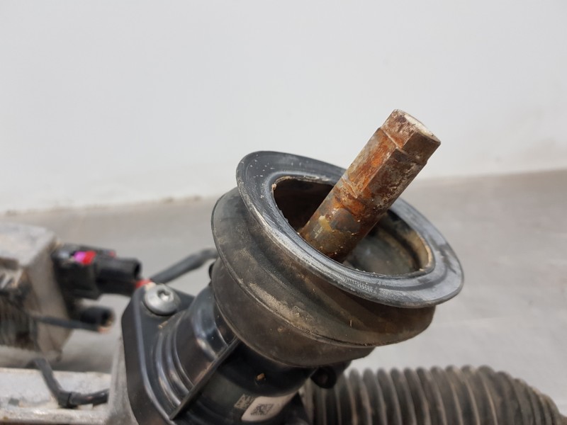 Recambio de cremallera direccion para mercedes clase a (w176) design referencia OEM IAM A2464604701  