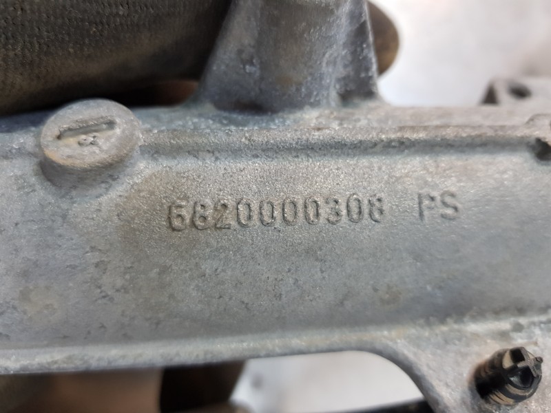 Recambio de cremallera direccion para mercedes clase a (w176) design referencia OEM IAM A2464604701  