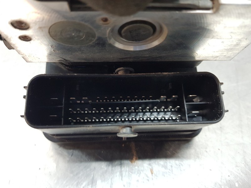 Recambio de abs para mercedes clase c (w205) lim. bluetec referencia OEM IAM A2054313112  