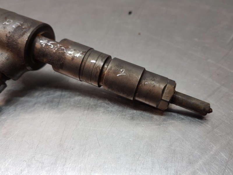 Recambio de inyector para citroen c-elysée shine referencia OEM IAM 0445110340  