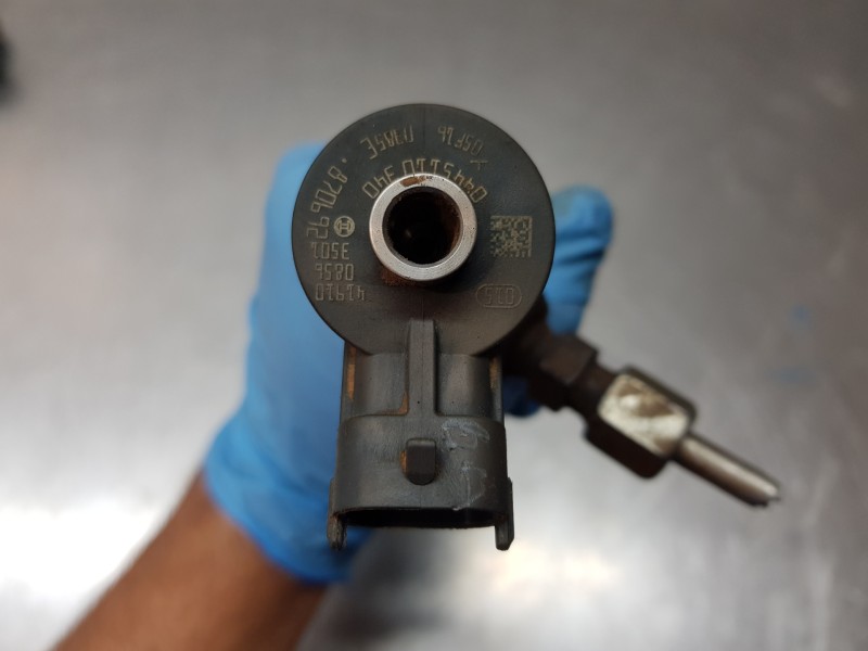 Recambio de inyector para citroen c-elysée shine referencia OEM IAM 0445110340  