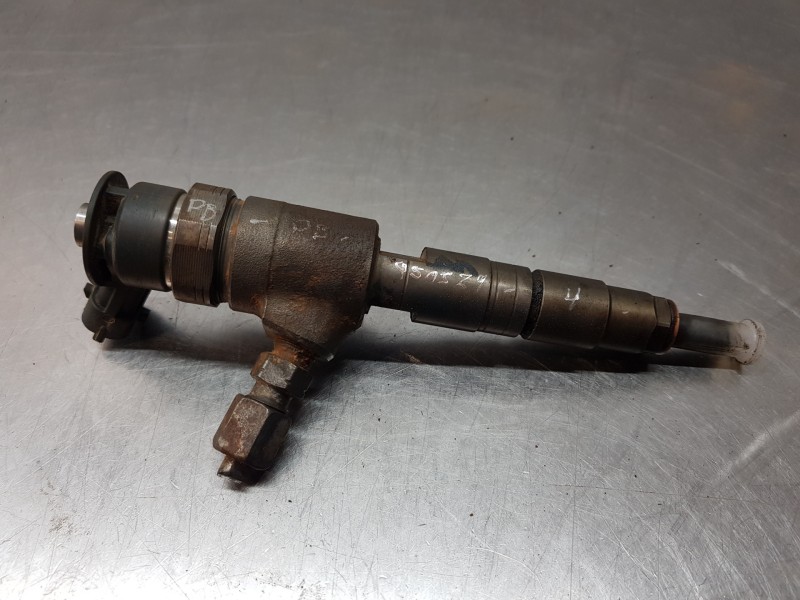 Recambio de inyector para citroen c-elysée shine referencia OEM IAM 0445110340  