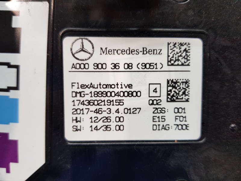 Recambio de luz interior para mercedes clase a (w176) design referencia OEM IAM A0009003608  