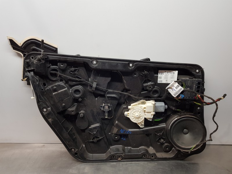 Recambio de elevalunas delantero izquierdo para mercedes clase a (w176) design referencia OEM IAM A1767206500  