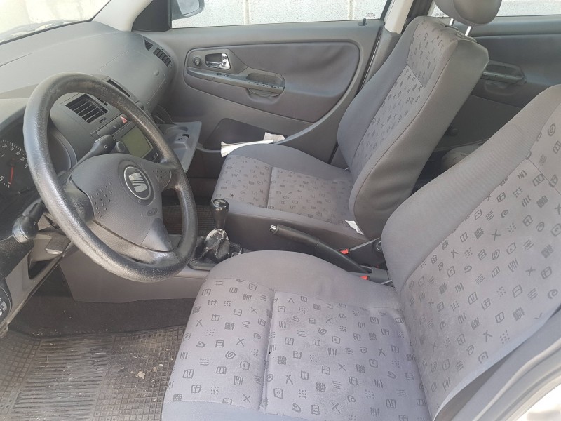 seat ibiza (6k1) del año 2000