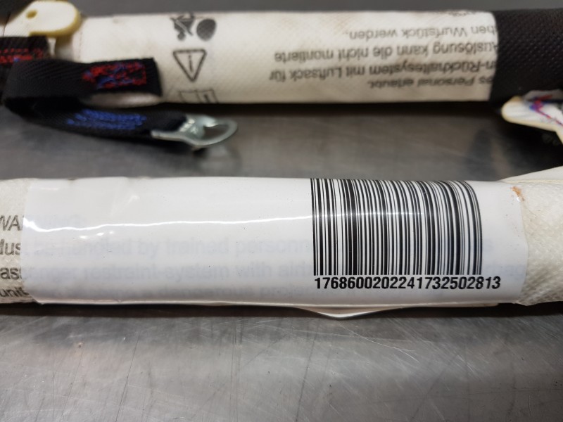 Recambio de airbag cortina delantero derecho para mercedes clase a (w176) design referencia OEM IAM A1768600202  