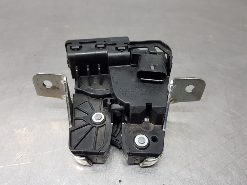 Recambio de cerradura maletero / porton para mercedes clase a (w176) design referencia OEM IAM A0997400500  