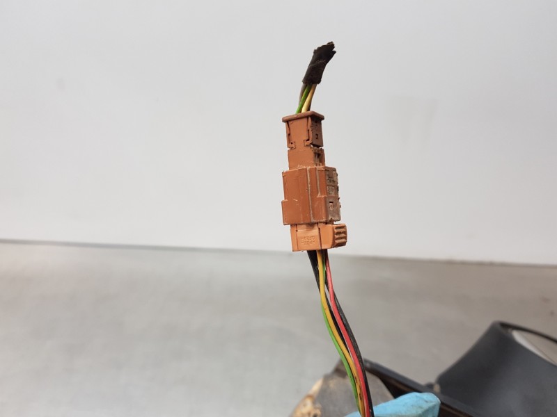 Recambio de retrovisor izquierdo para citroen c-elysée shine referencia OEM IAM 1609064680  