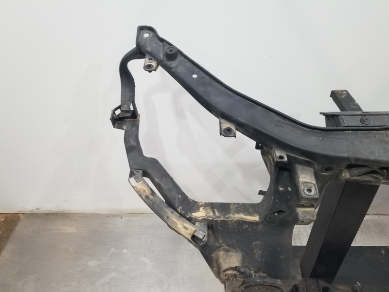 Recambio de panel frontal para hyundai santa fe (bm) style referencia OEM IAM 641012B000  