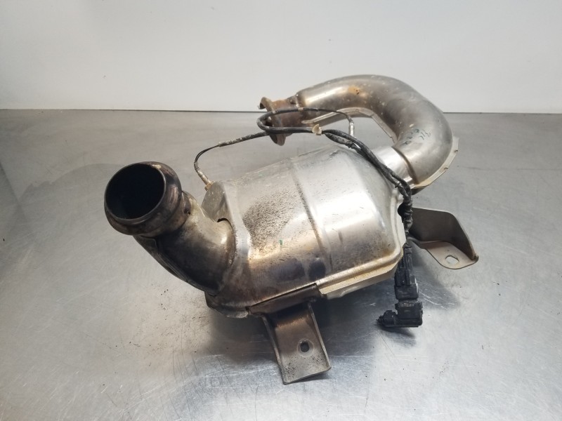 Recambio de catalizador para citroen spacetourer autobus referencia OEM IAM 9820974580  