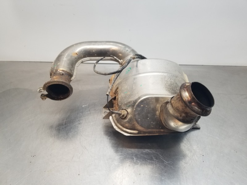 Recambio de catalizador para citroen spacetourer autobus referencia OEM IAM 9820974580  