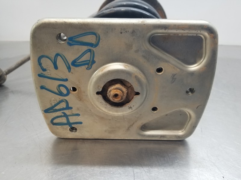 Recambio de amortiguador delantero derecho para citroen spacetourer autobus referencia OEM IAM 9821596680  