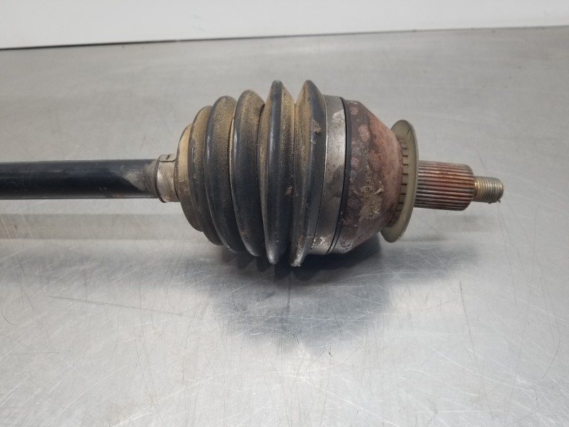 Recambio de transmision delantera izquierda para volkswagen polo life referencia OEM IAM 2Q0407271BL  