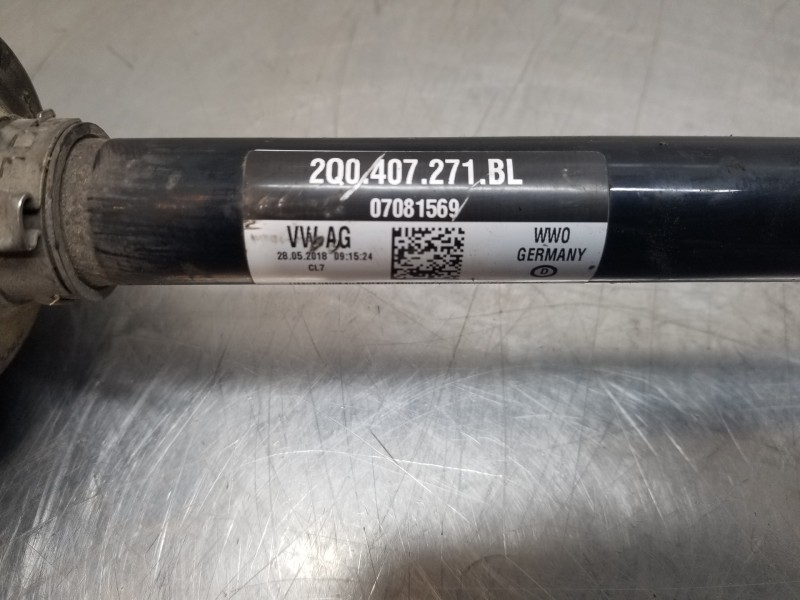 Recambio de transmision delantera izquierda para volkswagen polo life referencia OEM IAM 2Q0407271BL  