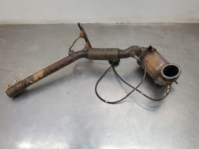 Recambio de catalizador para volkswagen polo life referencia OEM IAM 2Q0254503AX 2Q0131701 