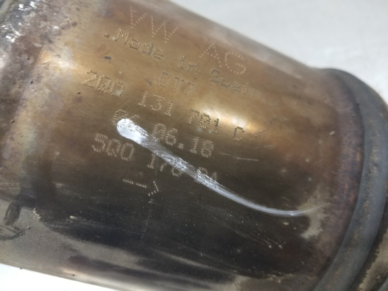 Recambio de catalizador para volkswagen polo life referencia OEM IAM 2Q0254503AX 2Q0131701 