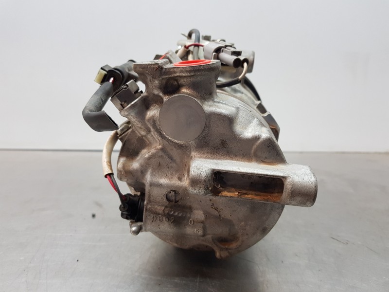 Recambio de compresor aire acondicionado para mercedes clase a (w176) design referencia OEM IAM A0008303502 4472501670 