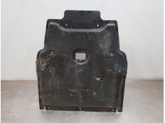 Recambio de cubrecarter para mercedes clase a (w176) design referencia OEM IAM A2465200123   2