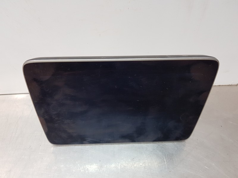 Recambio de pantalla multifuncion para mercedes clase a (w176) design referencia OEM IAM A1669001420  