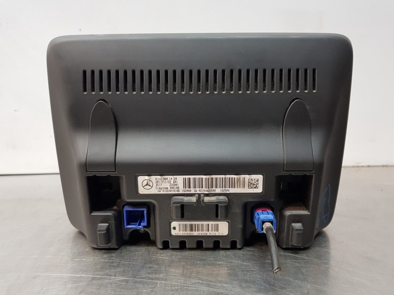 Recambio de pantalla multifuncion para mercedes clase a (w176) design referencia OEM IAM A1669001420  