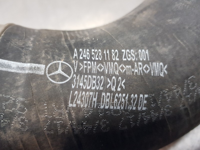 Recambio de tubo presion turbocompresor para mercedes clase a (w176) design referencia OEM IAM A2465281182  