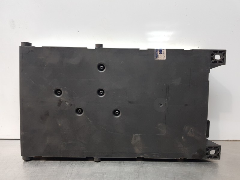 Recambio de modulo electronico para mercedes clase a (w176) design referencia OEM IAM A1569005303 A2C7384641300 